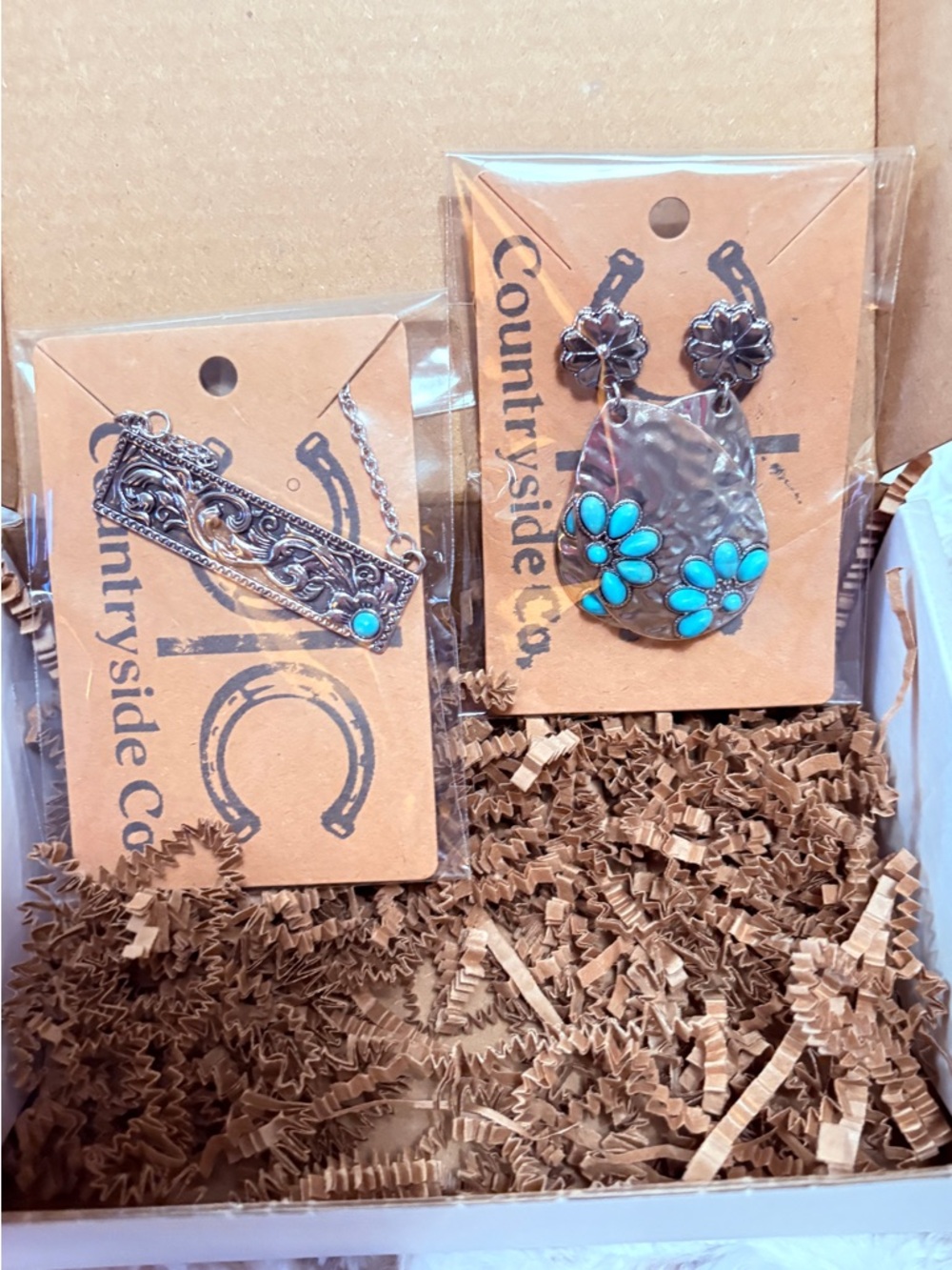 Turquoise Accent Silver-Tone Necklace & Earrings Set